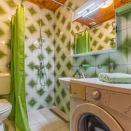 Pet Friendly Home In Pula With Jacuzzi *