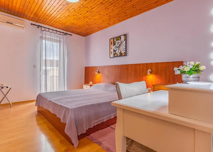 펜션 Stunning In 풀라